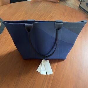 Rothy’s Essential Tote Blue Striped NWT